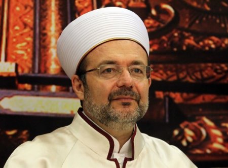 Görmez: Dağlarda, tepelerde hilali gözeterek takvim birliğini sağlayamayız