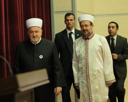 Görmez: Üvey Kardeşlik Yapan Müftüler Bu Kardeşlikten Azledilecek