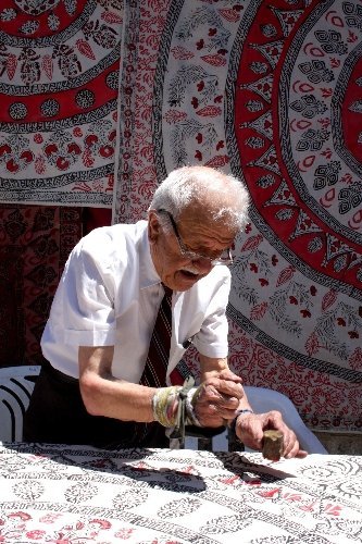 Göynük’ün el sanatları kitaplaştırıldı