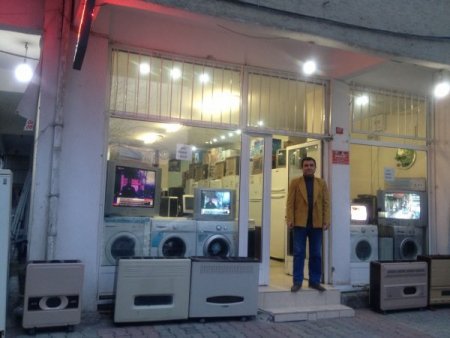 Gözünü karartan hırsız, kömür sobasını çaldı