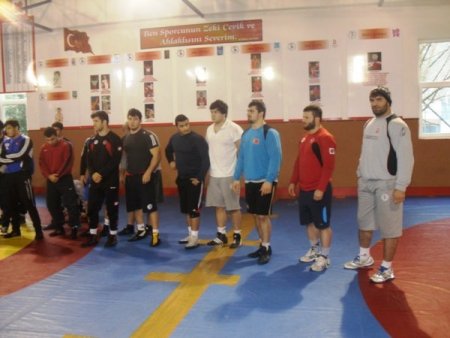 Grekoromen Güreş Milli Takım'ın Sarıyer kampı sona erdi