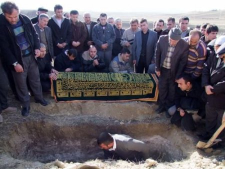 Grip Teşhisiyle Hastaneye Kaldırılan Vatandaş Hayatını Kaybetti