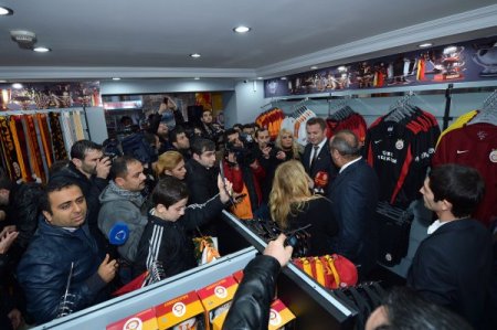 GSStore'un ilk yurtdışı mağazası Bakü’de açıldı