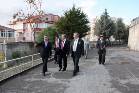 Güçlendirmesi inşaat maliyetinin yarısına denk gelen okul yeniden yapılacak