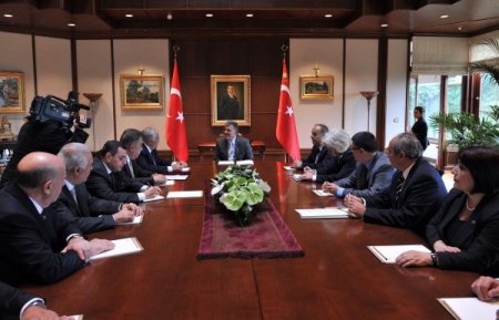 Gül, Azerbaycan Meclis Başkanı Asadov'u Kabul Etti