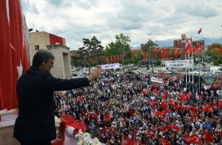 Gül: Birçok alandaki reformları eğitim alanında gerçekleştiremedik