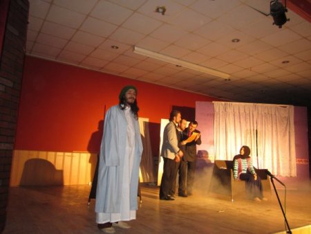 'Gül Devri Ev' adlı oyun Merzifonlularla buluştu