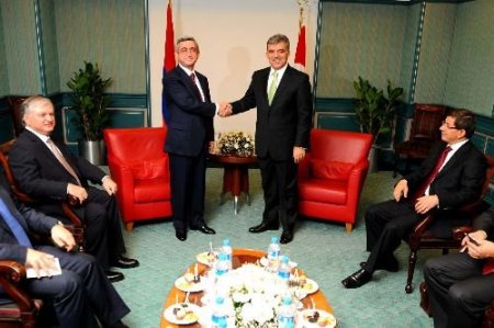 Gül İle Sarkisyan, Protokol İçin Yapılması Gerekenleri Konuştu