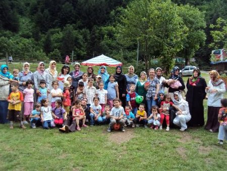 Gülderli Aile Ve Minikler Piknikte Kaynaştı
