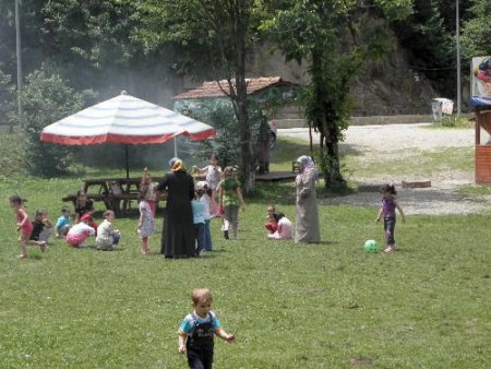 Gülderli Aile Ve Minikler Piknikte Kaynaştı