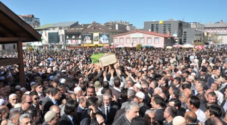 Gülen ailesi taziyeleri kabul etti
