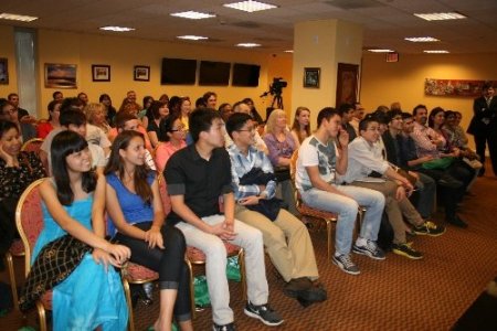 Gülen Enstitüsü şampiyon öğrencileri Washington’da ağırlıyor