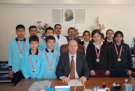 Gülen Koleji 141 Proje İle Hatay Birincisi Oldu