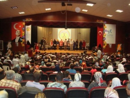 'Gül’le Yaşamak' yarışmasının ödülleri verildi