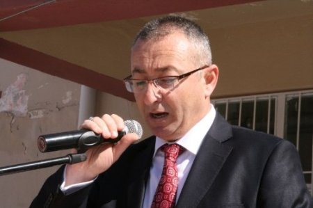 Gülnar'da 23 Nisan kutlamalarında palyaçolar ilgi gördü