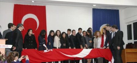 Gülnar'da Öğretmenler Günü kutlandı