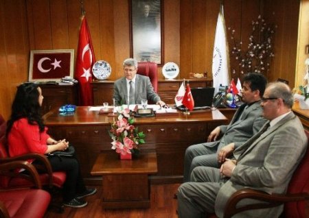 Gülsar’dan YGS şampiyonuna kutlama