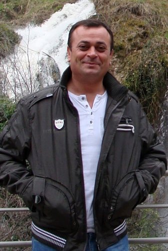 Gülşehir, Kayseri'de hayatını kaybeden öğretmenlerine ağlıyor