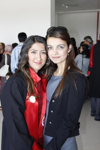 Gülşehir, Kayseri'de hayatını kaybeden öğretmenlerine ağlıyor