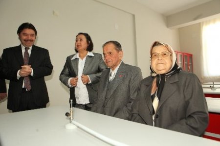 Gülşen Gökçe Kız Teknik ve Meslek Lisesi açıldı