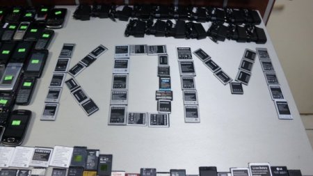 Gümrük kaçağı cep telefonlarını piyasaya süren çete çökertildi: 26 gözaltı