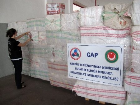 Gümrük operasyonunda 7 ton kaçak çay ele geçirildi