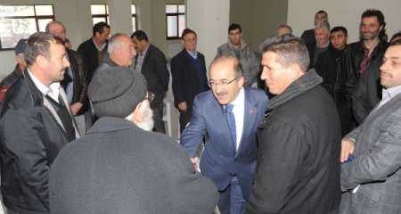 Gümrükçüoğlu: Büyükşehire karşı olanların amacı üzüm yemek değil