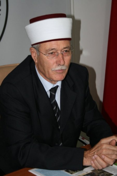 Gümülcine Müftüsü Şerif: Marjinal gruplar gençlerimizi tahrik ediyor