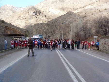 Gümüşhane'de Büyük Atatürk Koşusu yapıldı