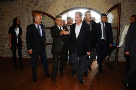 Günay: Dünya Turizmi Ekside, Türkiye Artıda