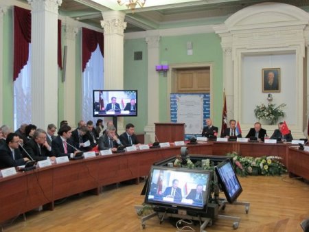 Günay Rusya’da konuştu: Turizmin ülke ekonomisine katkısı 30 milyar dolar