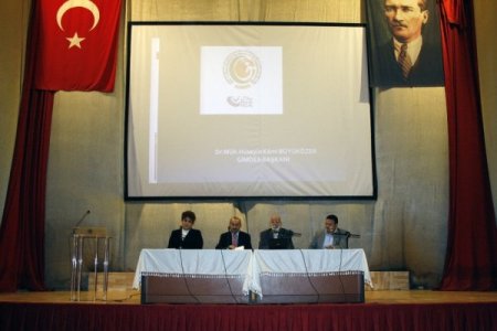 Gündoğan: Gıda ihracatında gelecek, helâl sertifikalı ürünlerin