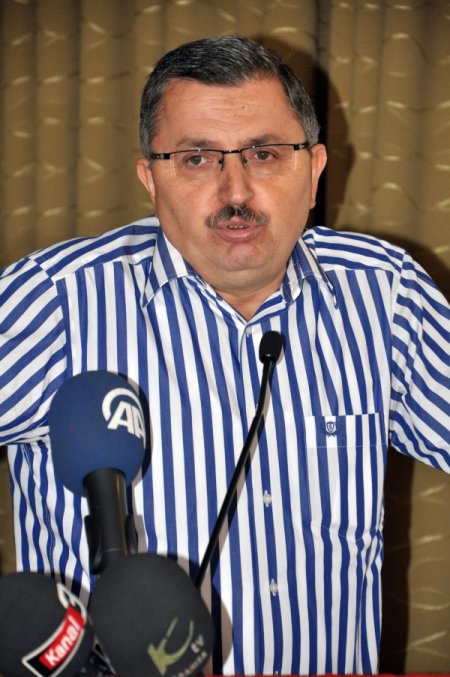 Gündoğdu: Bakan Dinçer’in öğretmeni sevmeyen tarzı bize engel olamayacak