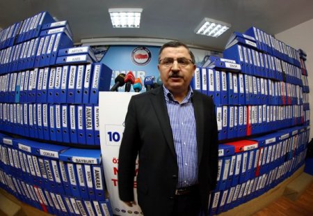 Gündoğdu: Başörtüsü için 12 milyon imza topladık, artık görev hükümette