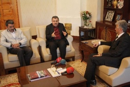 Gündoğdu: Çözüm süreciyle Kürt ve Türk Ergenekonu bitsin