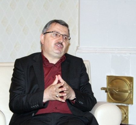 Gündoğdu: Doğu’ya memur, cebrederek değil cezp ettirilerek gönderilmeli