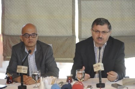 Gündoğdu: Sürece karşı olanlar da terörün bitmesini istiyor