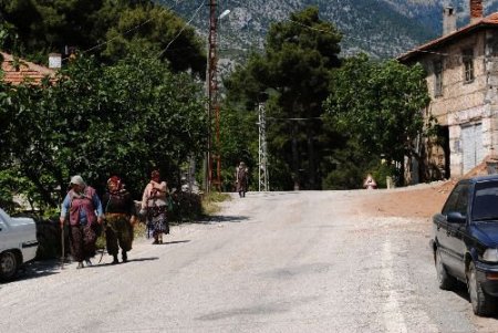 Gündoğmuş'ta Göç Nüfusu 2 Bine Düşürdü, Vatandaşlar Önlem Alınmasını Bekliyor
