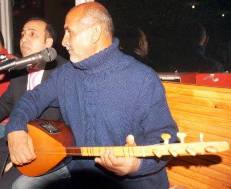 Gündüz çoban gece sanatçı