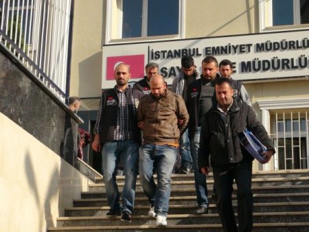 Gündüz vakti hırsızlık kamerada