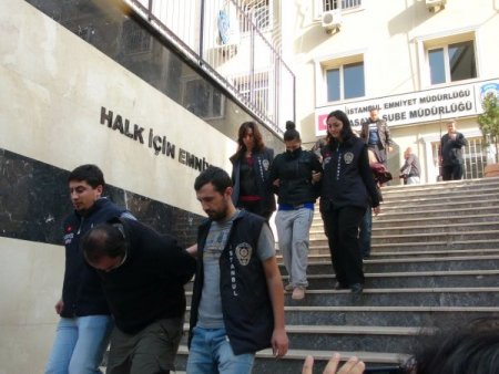 Gündüz vakti hırsızlık kamerada