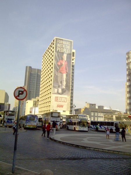 Güney Afrika’da Milyarderlerin Sayısı Azalıyor