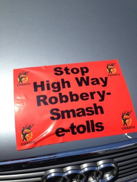 Güney Afrika’da sürücüler paralı otobanı protestosu etti