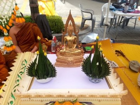 Güney Kore, Buda’nın doğum haftasını kutluyor