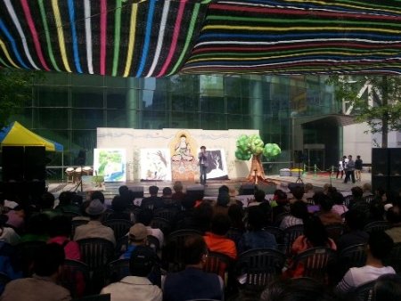 Güney Kore, Buda’nın doğum haftasını kutluyor