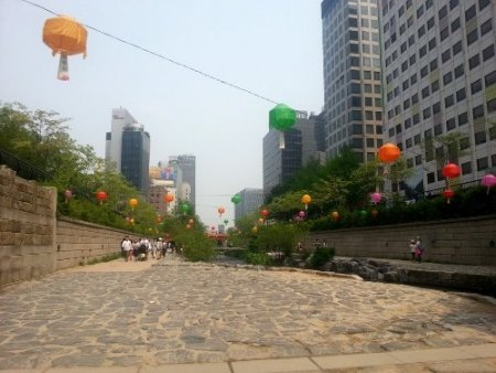 Güney Kore, Buda’nın doğum haftasını kutluyor