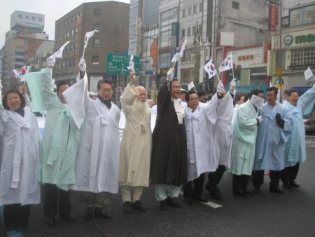 Güney Kore’de Bağımsızlık Günü Coşkusu