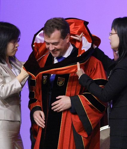 Güney Kore'den Medvedev'e Fahri Doktora