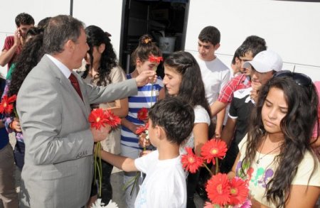 Güneydoğulu öğrenciler, kardeşlik duygularını güçlendirmek için Manisa'ya geldi