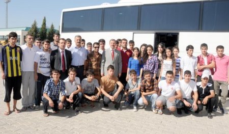 Güneydoğulu öğrenciler, kardeşlik duygularını güçlendirmek için Manisa'ya geldi